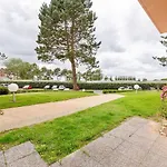 Simplistic In With Garden Tatil Evi *