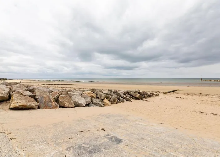 Semesterbostad Simplistic In With Garden *