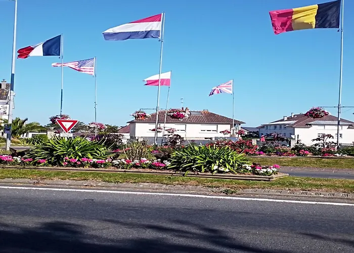 Semesterbostad Simplistic In With Garden